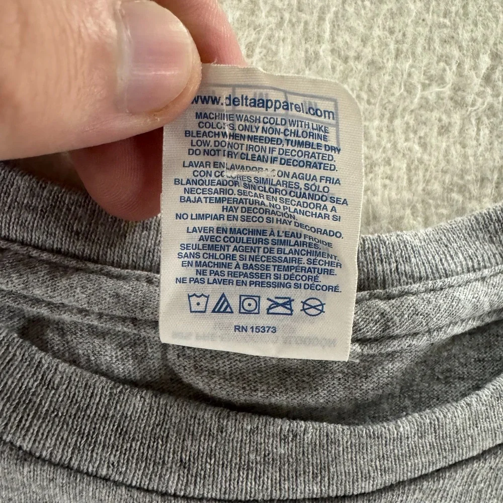 Delta T-Shirt Mens Medium Gray Niagara Falls 2018 USA Flag Graphic Steetwear - Picture 5 of 8